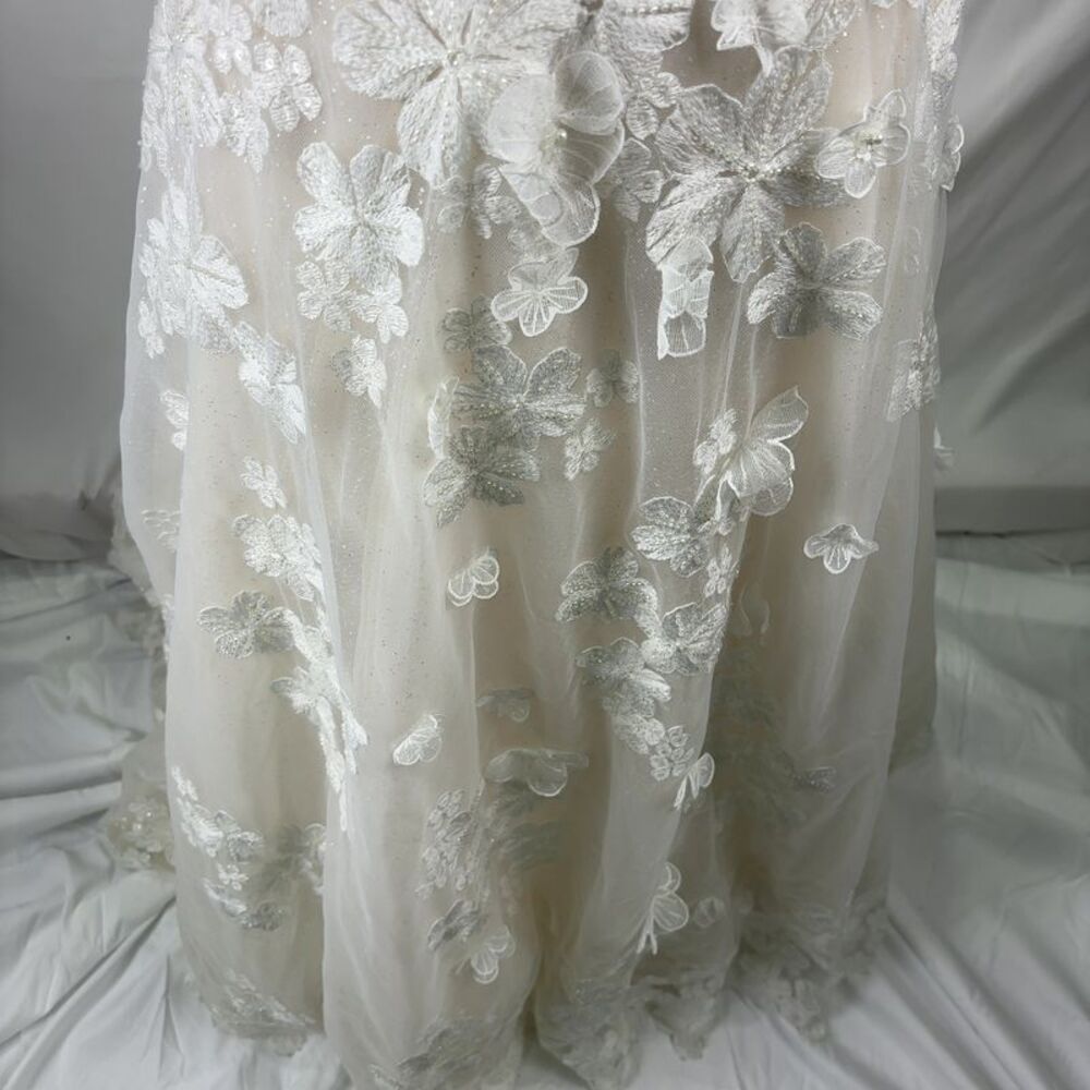mira zwillinger Mira Zwillinger Wedding Gown - Picture 4 of 7